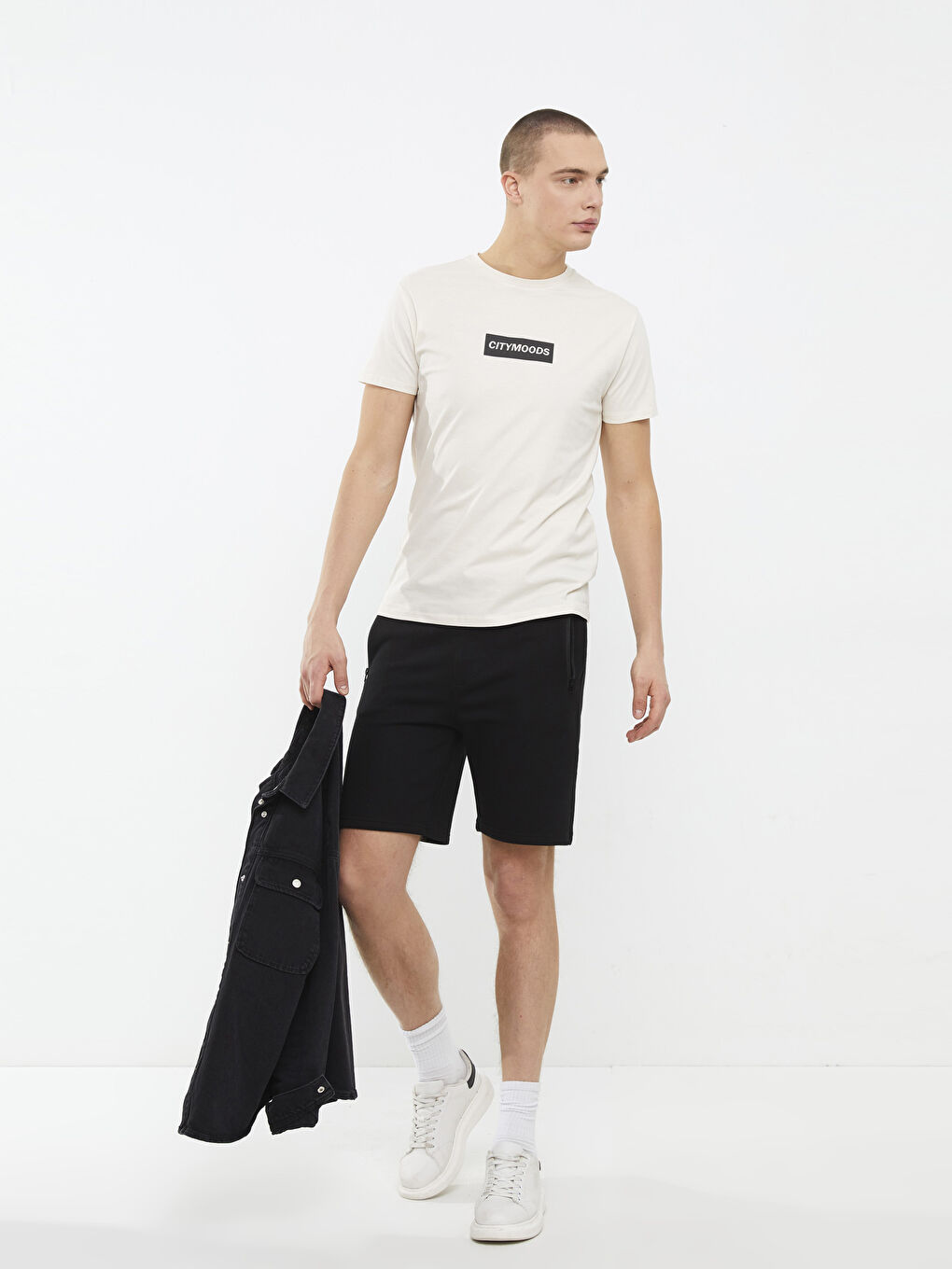 T-shirt pour hommes en coton peigné imprimé à manches courtes et col rond