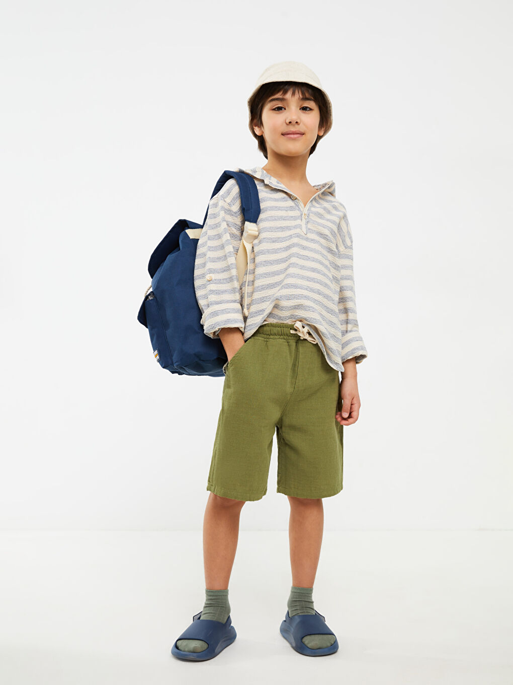 Lacivert Tek Bantlı Cırt Cırtlı Erkek Çocuk Sandalet