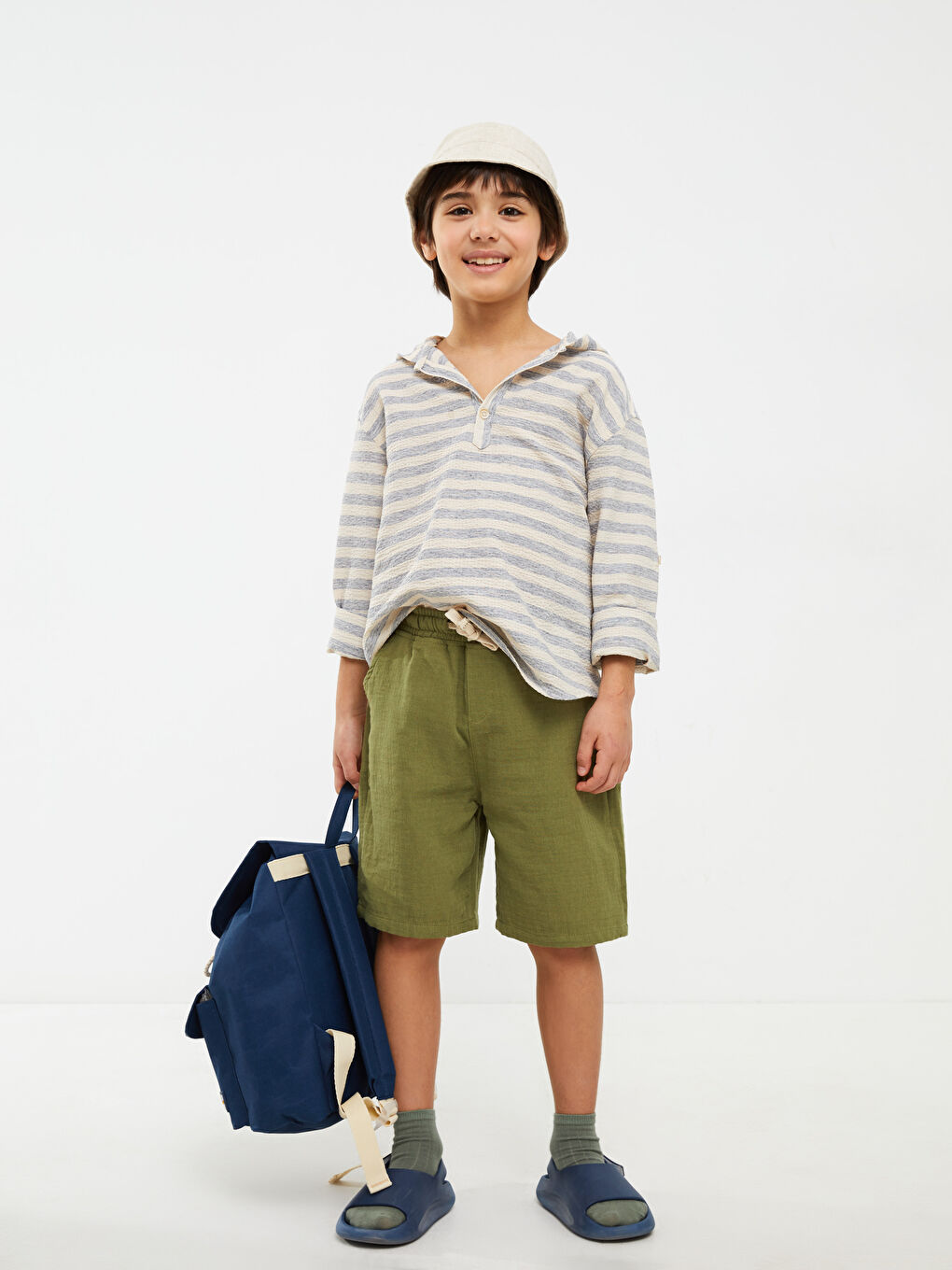 Lacivert Tek Bantlı Cırt Cırtlı Erkek Çocuk Sandalet-1