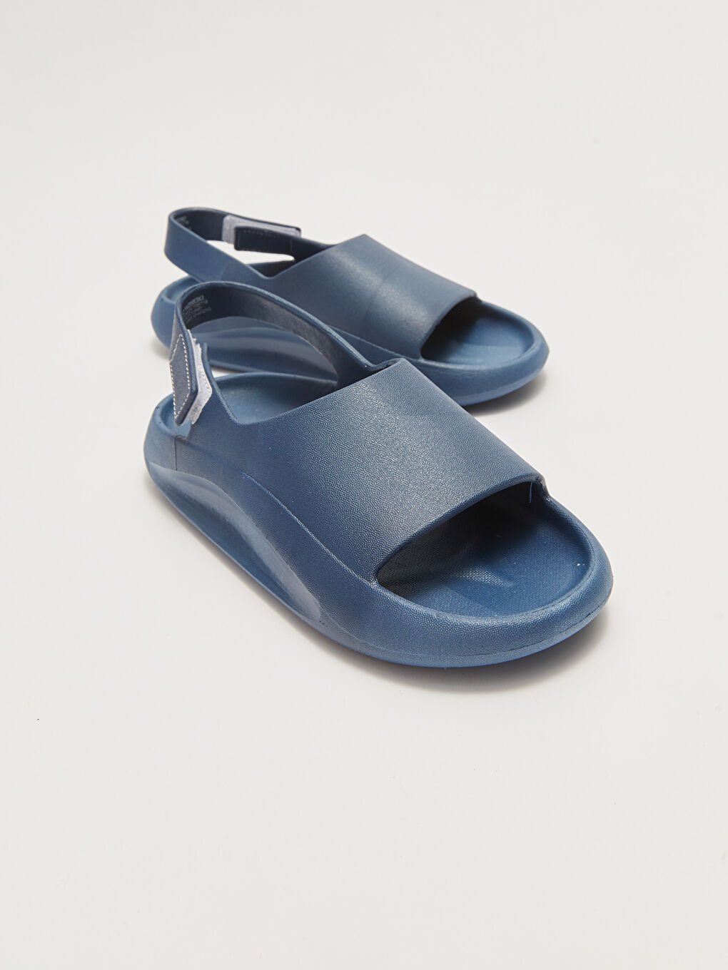 Lacivert Tek Bantlı Cırt Cırtlı Erkek Çocuk Sandalet-4