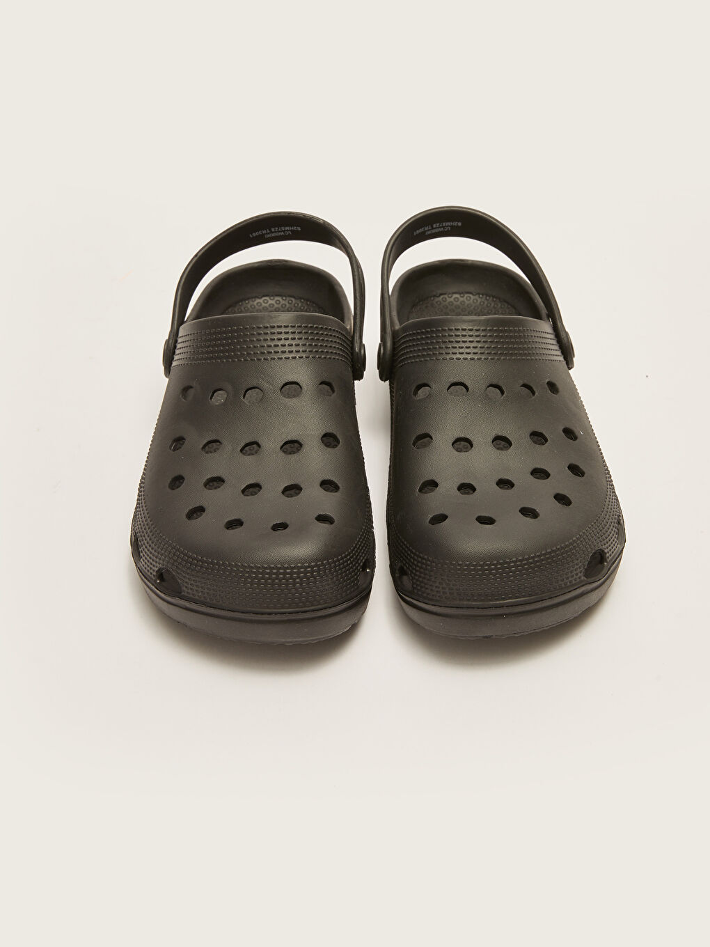 Siyah Düz Delik Detaylı Erkek Sandalet-5