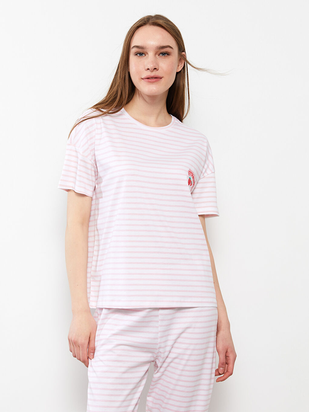 Pembe Bisiklet Yaka Çizgili Kısa Kollu Pamuklu Kadın Pijama Takımı-2