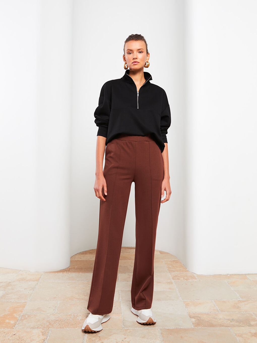 Elastic Waist Regular Pocket Detailed Women's Sweatpants-2