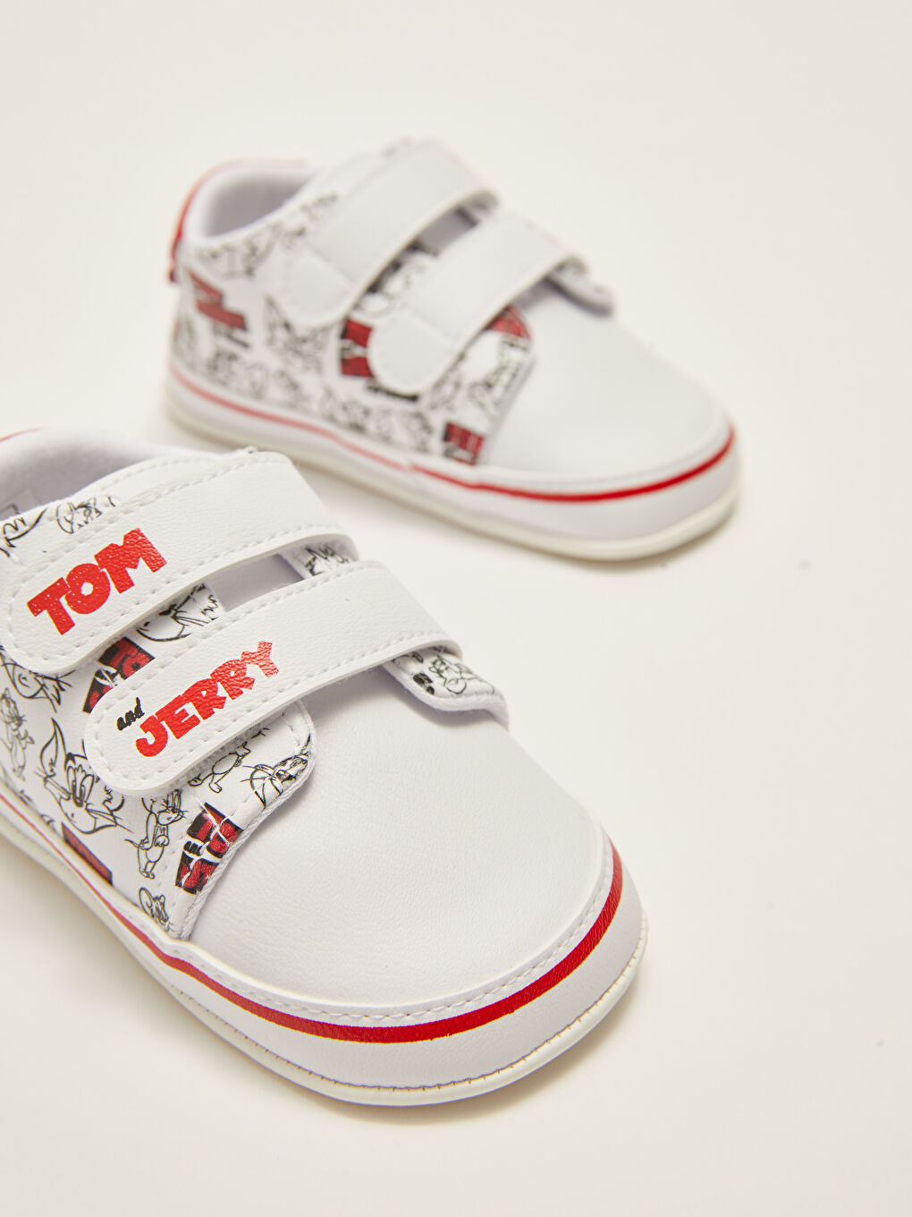 Beyaz Tom&Jerry Lisanslı Pamuk Astarlı Erkek Bebek Yürüme Öncesi Ev Ayakkabısı-2