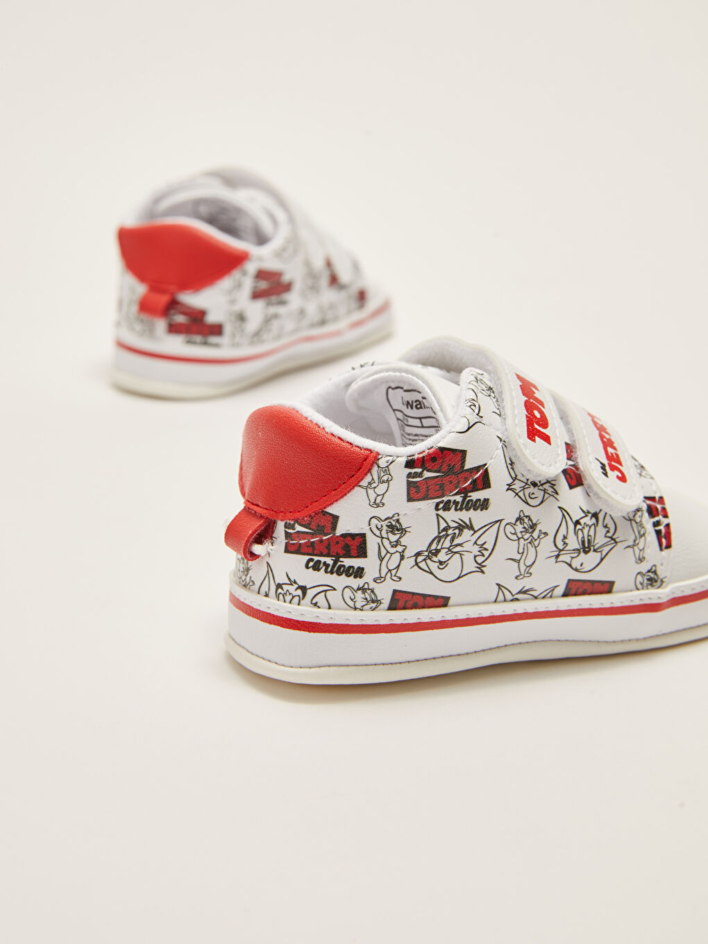 Beyaz Tom&Jerry Lisanslı Pamuk Astarlı Erkek Bebek Yürüme Öncesi Ev Ayakkabısı-4