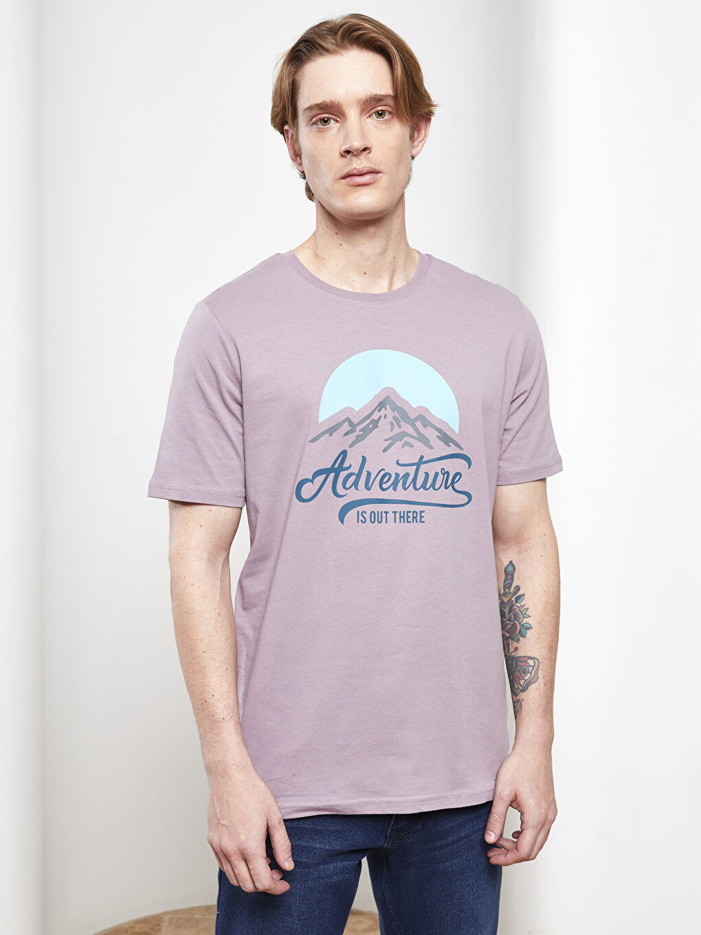 Lila Bisiklet Yaka Kısa Kollu Baskılı Penye Erkek Tişört-1