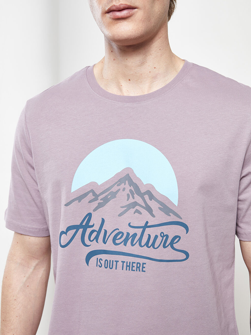 Lila Bisiklet Yaka Kısa Kollu Baskılı Penye Erkek Tişört-3