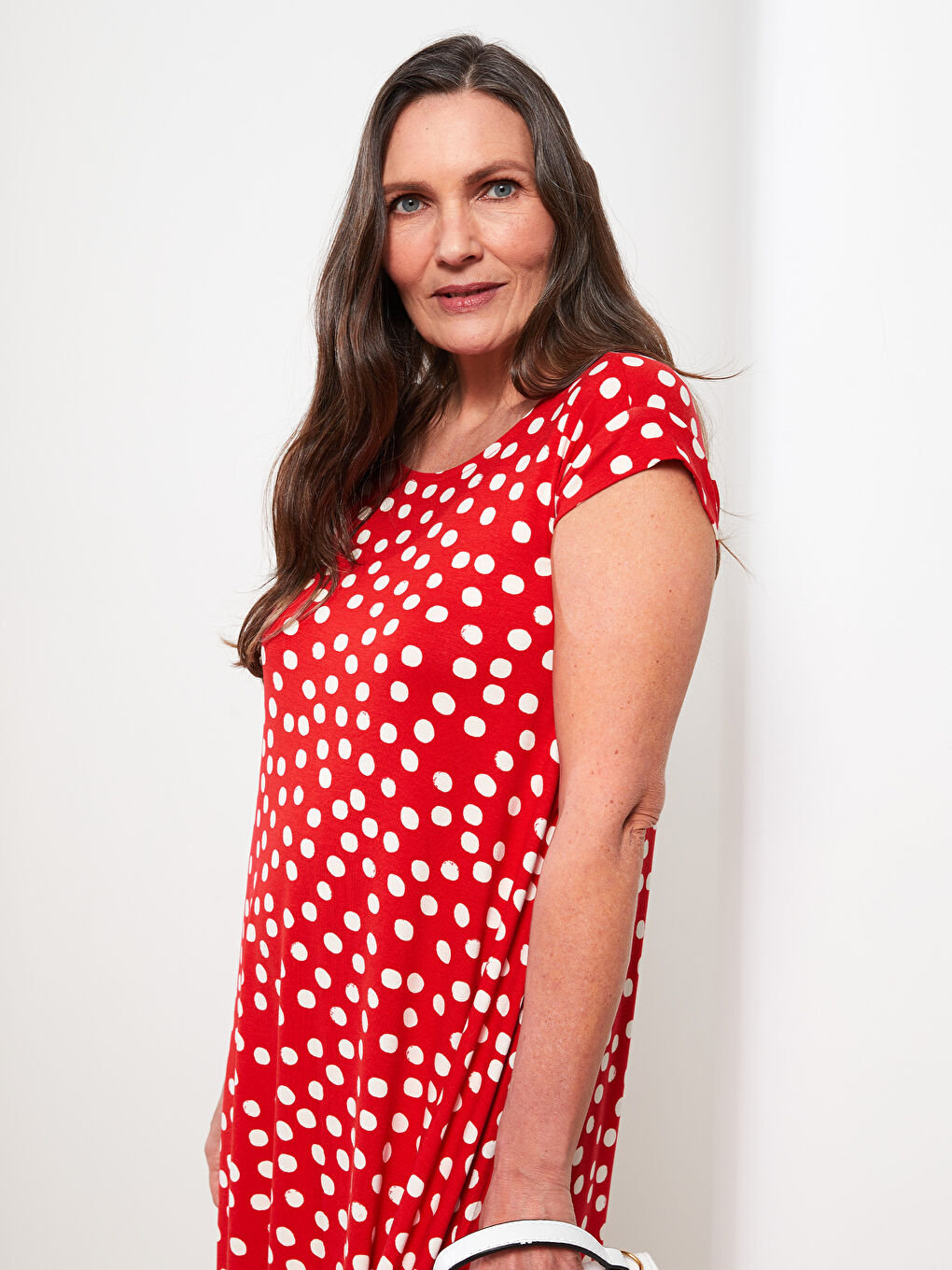 Robe pour Femmes à Pois Col Rond Manches Courtes Coupe A-1