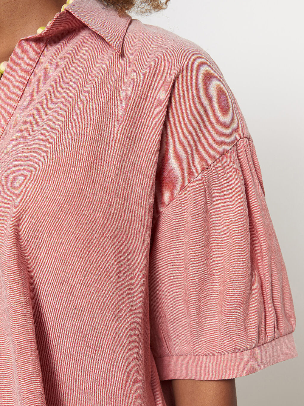 Turuncu Önden Düğme Kapamalı Düz Kısa Kollu Kadın Gömlek-3