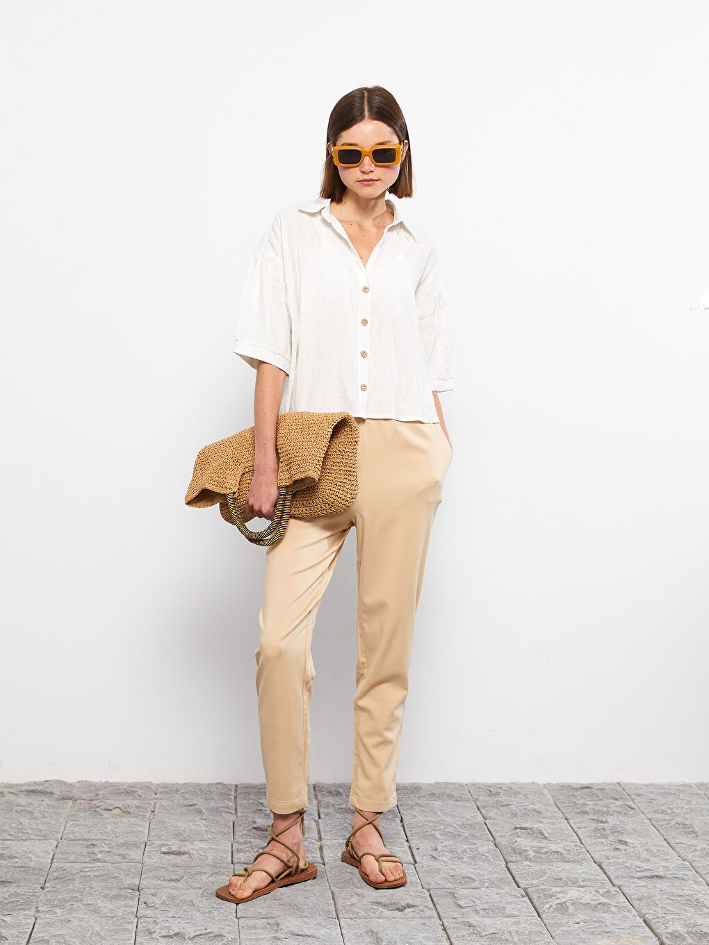 Cămașă pentru Femei cu Închidere Frontală cu Nasturi, Croială Dreaptă, Mânecă Scurtă-3