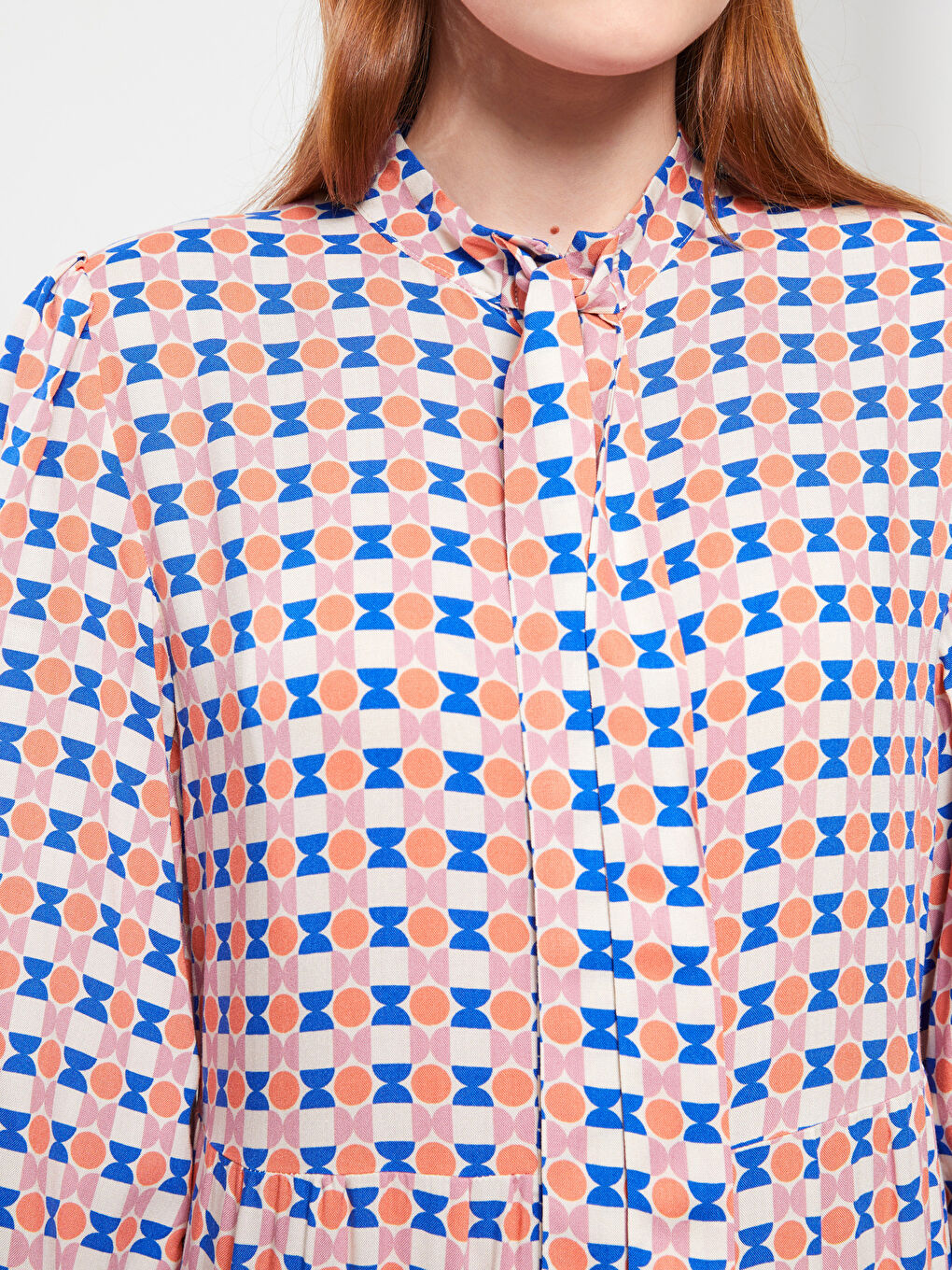 Beyaz Bağlamalı Yaka Desenli Uzun Kollu Viskon Kadın Gömlek Elbise-3