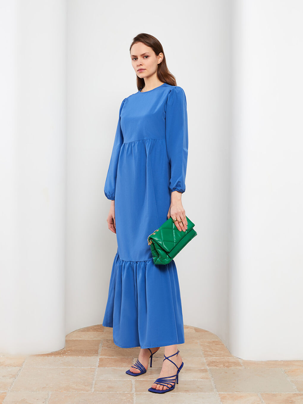 Crew Neck Plain Long Sleeve Women's Dress-1