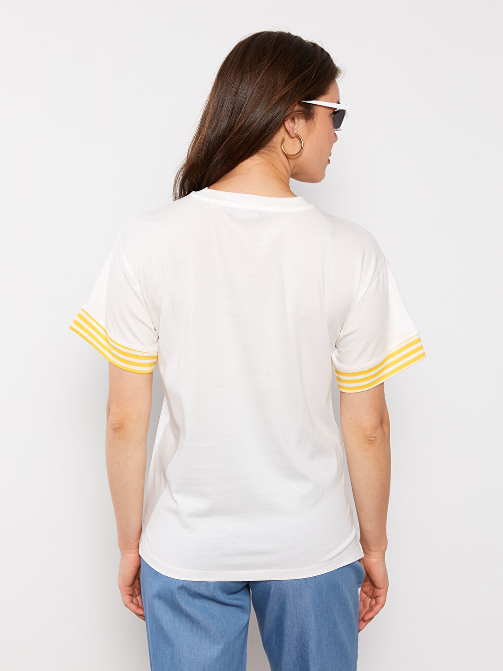 Beyaz Bisiklet Yaka Düz Kısa Kollu Pamuklu Hamile Tişört-4