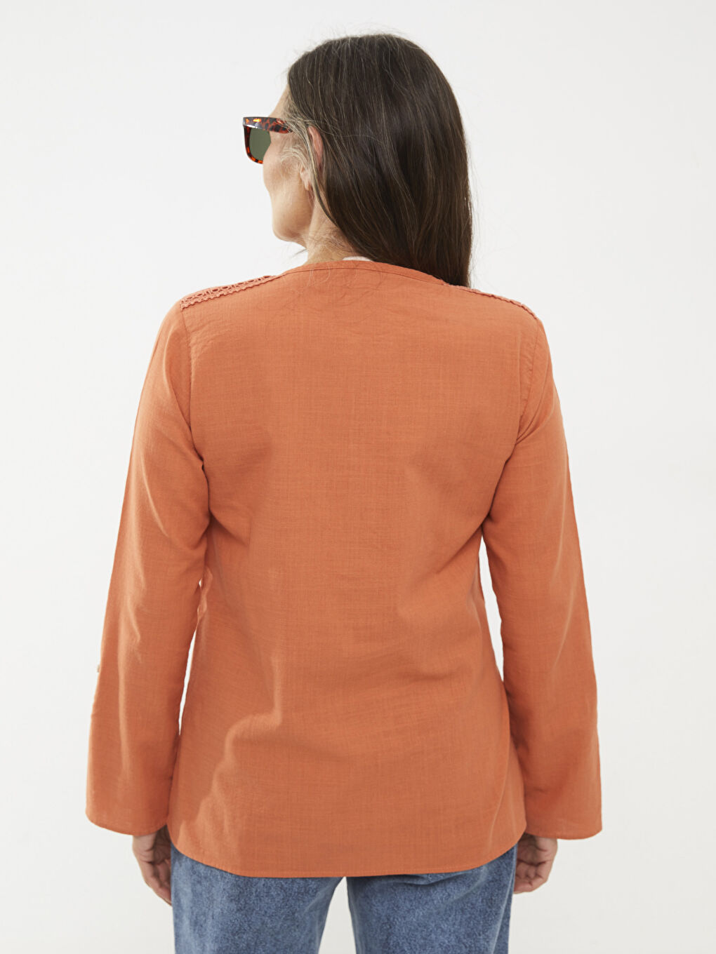 LCW Grace Bluza ženska sa izvezenim detaljima, dugih rukava i Henley izrezom, od pamuka -S2HP92Z8-RTJ