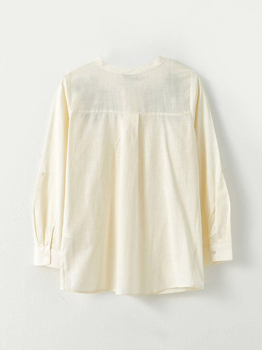 Ekru Kaçık Yaka Nakışlı Uzun Kollu Pamuklu Kadın Gömlek-6