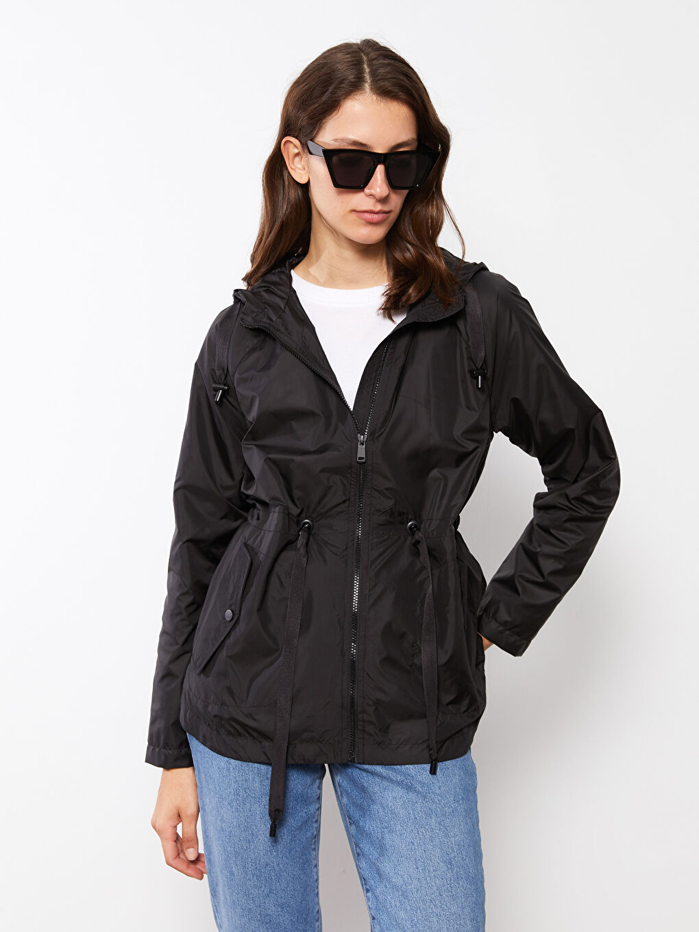 Siyah Kadın Kapüşonlu Düz Yağmurluk-3