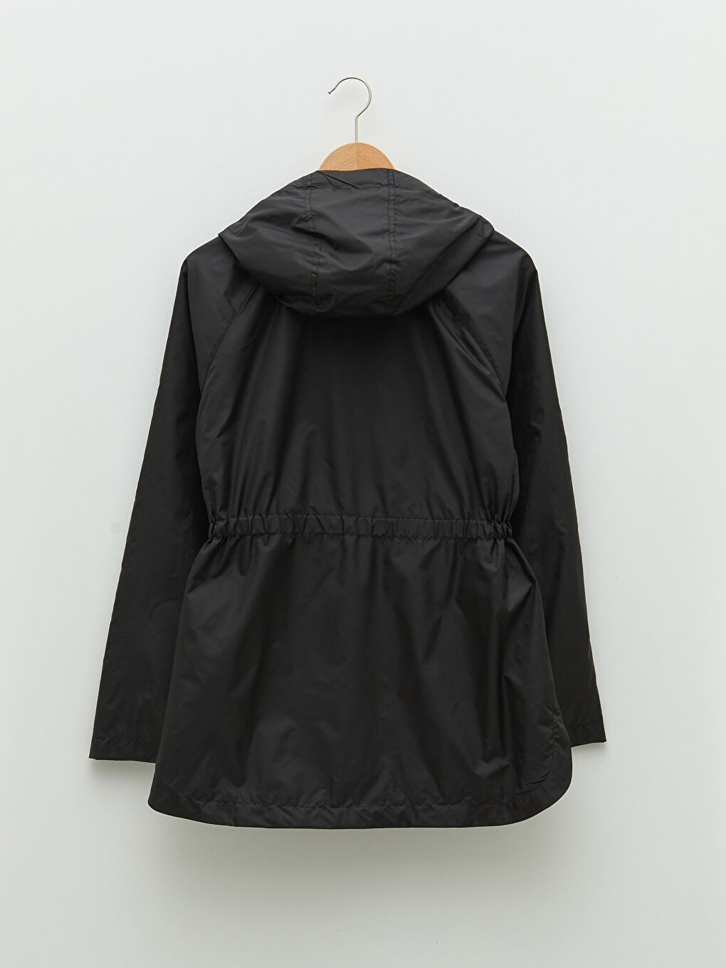 Siyah Kadın Kapüşonlu Düz Yağmurluk-7