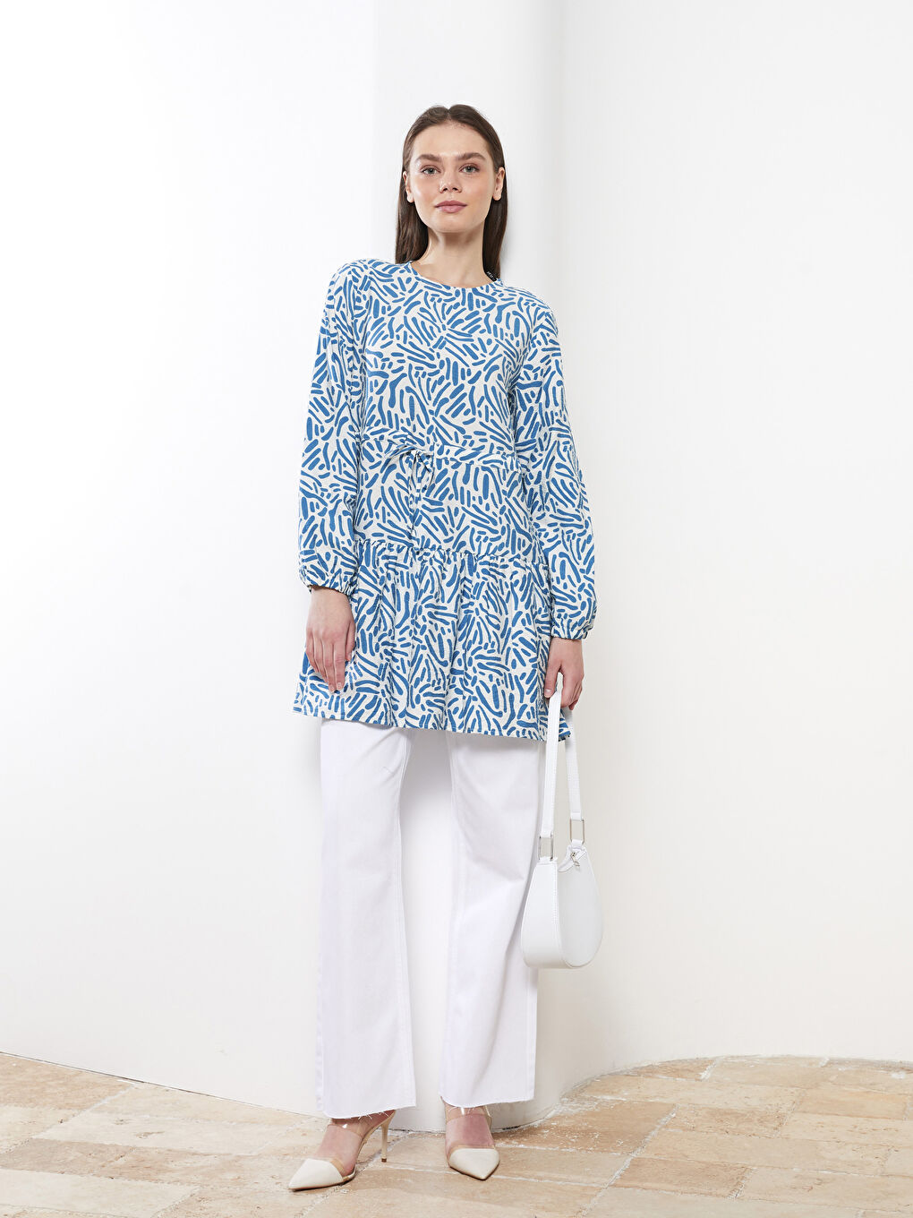 LCW Modest Bisiklet Yaka Desenli Uzun Kollu Kadın Tunik -S2HQ22Z8-LRA