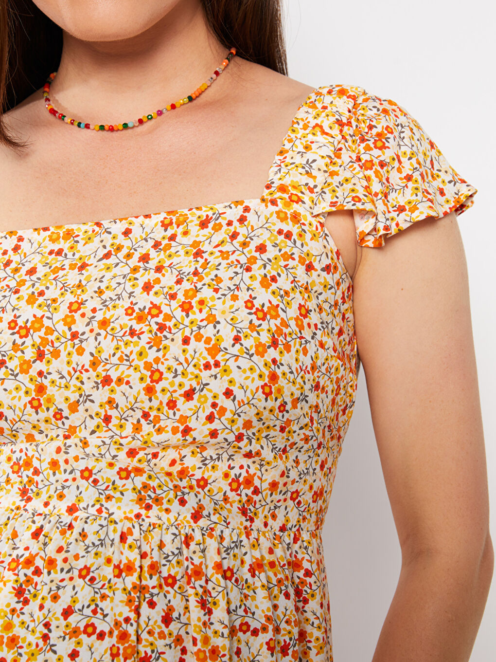 Sarı Kare Yaka Çiçekli Kısa Kollu Viskon Hamile Elbise-3