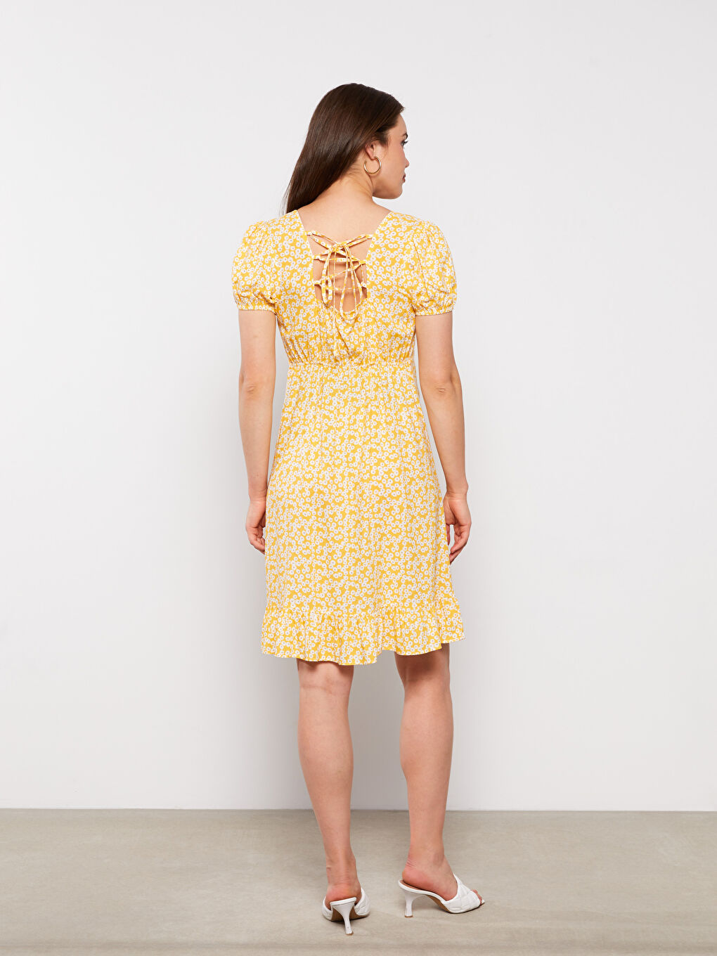 Sarı Kare Yaka Desenli Kısa Kollu Viskon Hamile Elbise-4