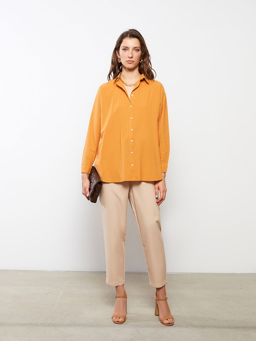 Turuncu Önden Düğme Kapamalı Düz Uzun Kollu Oversize Poplin Kadın Gömlek
