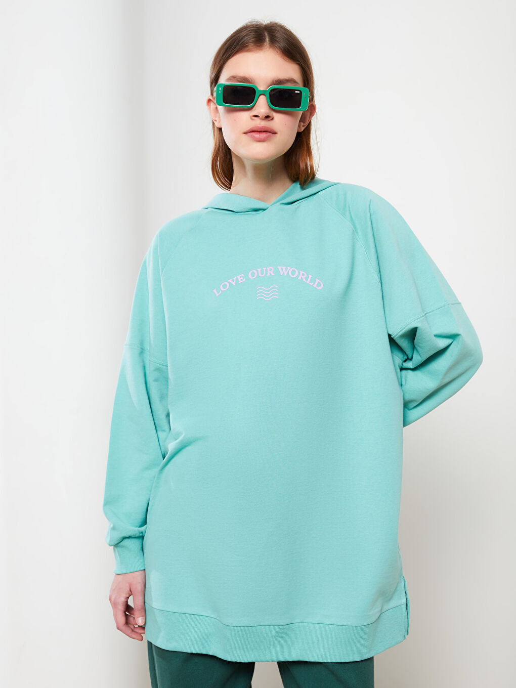 تونيك سويتشيرت للسيدات بكابوش مطبوع كم طويل-1