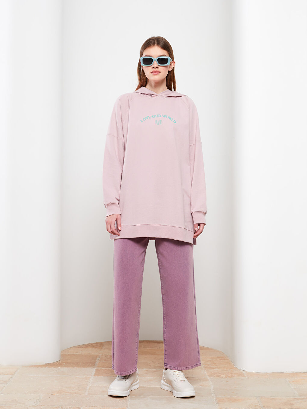 تونيك سويتشيرت للسيدات بكابوش مطبوع كم طويل