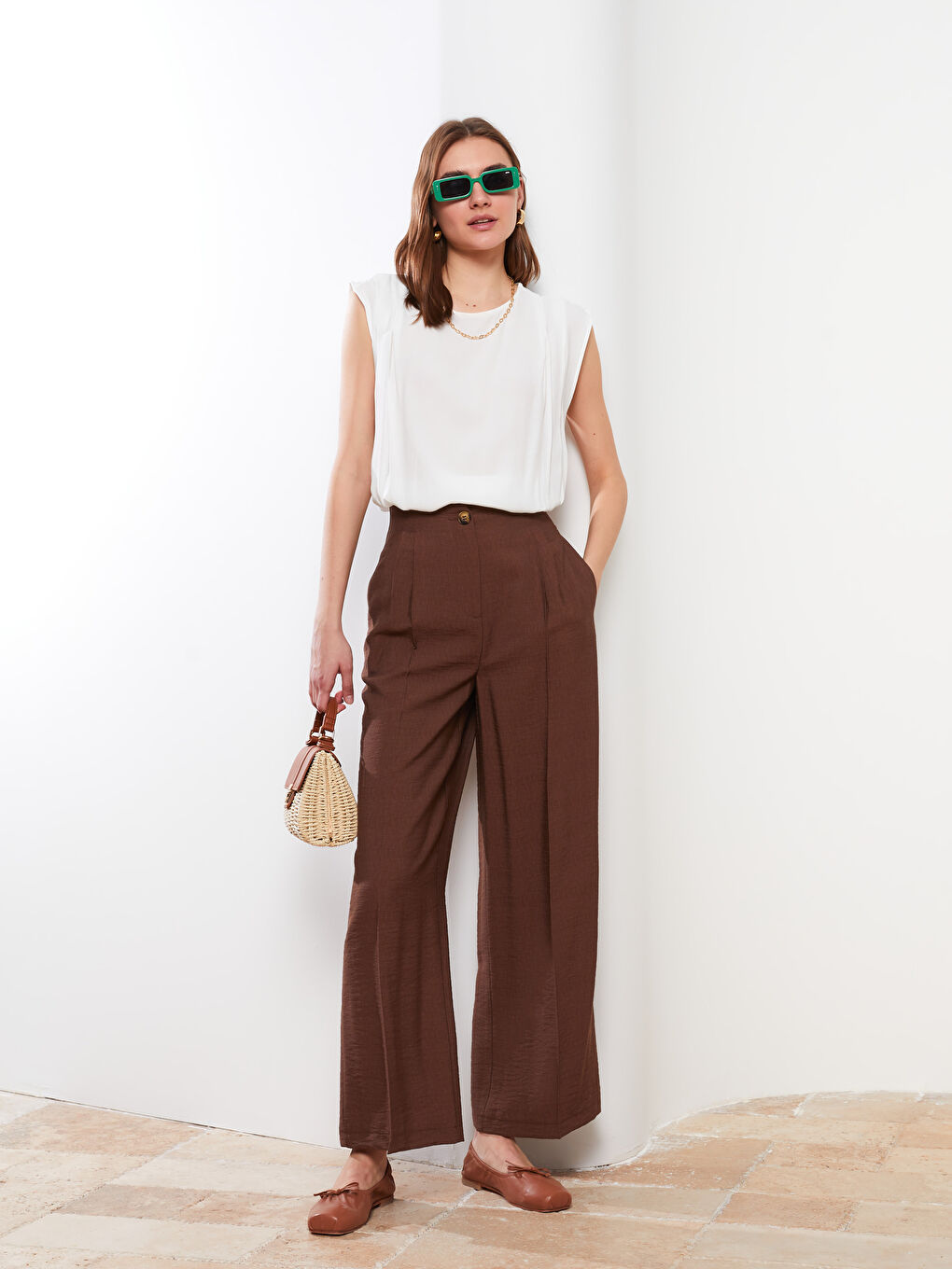 Kahverengi Kadın Rahat Kalıp Düz Pantolon