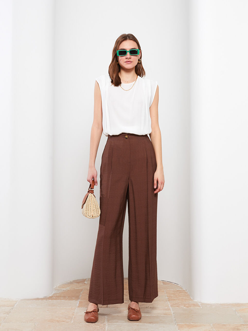 Kahverengi Kadın Rahat Kalıp Düz Pantolon-1