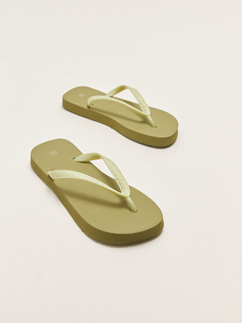 Yeşil Parmak Arası Kadın Plaj Terliği-4