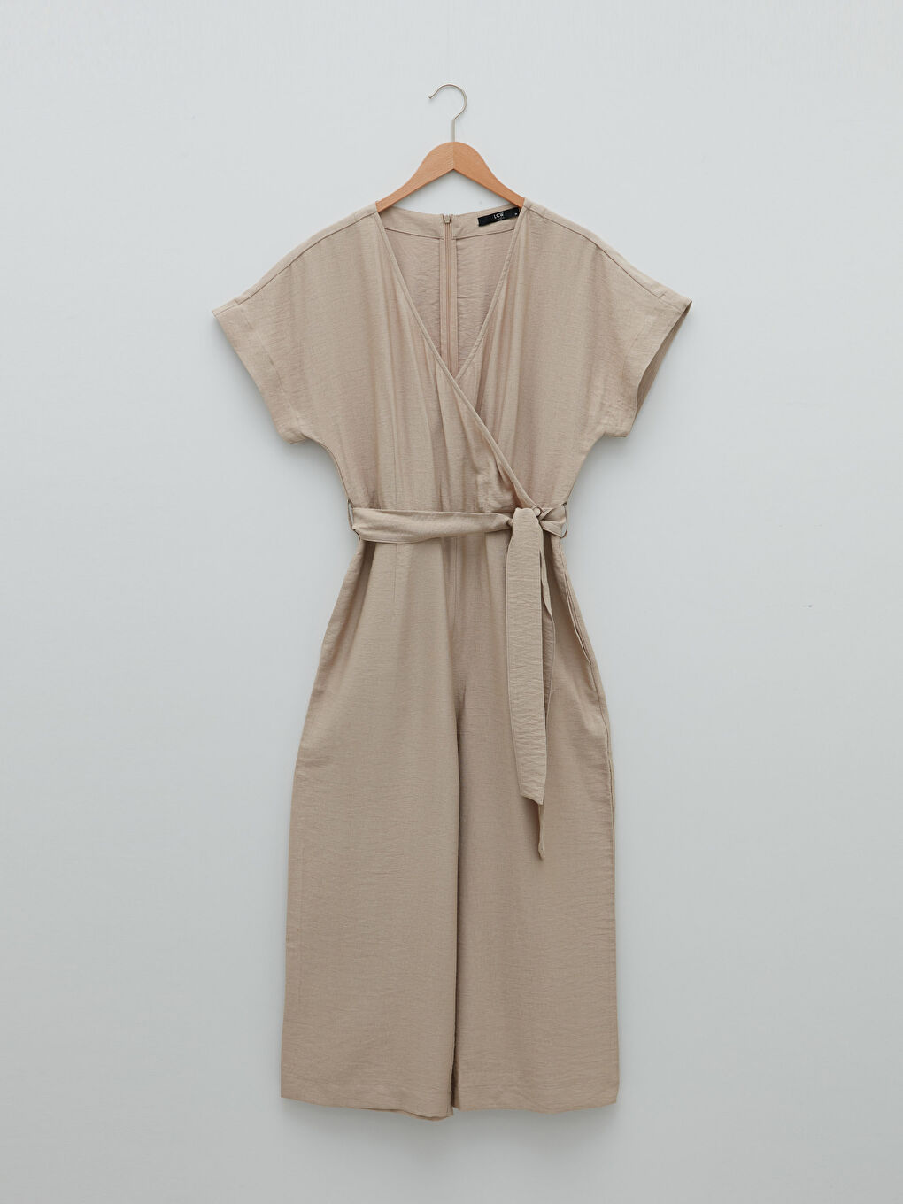 Bej Kruvaze Yaka Düz Kısa Kollu Kadın Tulum-6