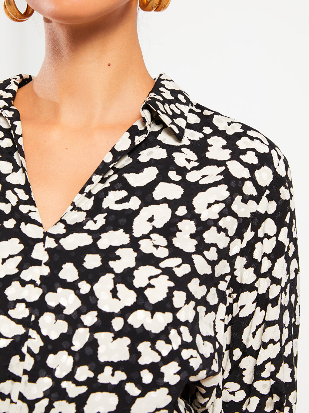 Siyah Gömlek Yaka Desenli Kısa Kollu Viskon Kadın Elbise-3