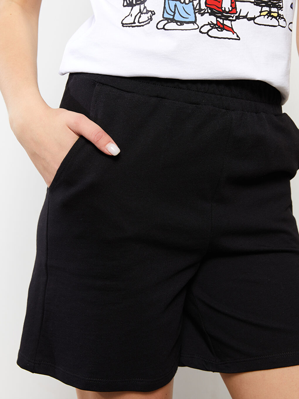 Elastic Waist Regular Pocket Detailed Cotton Women's Bermuda Shorts-2
