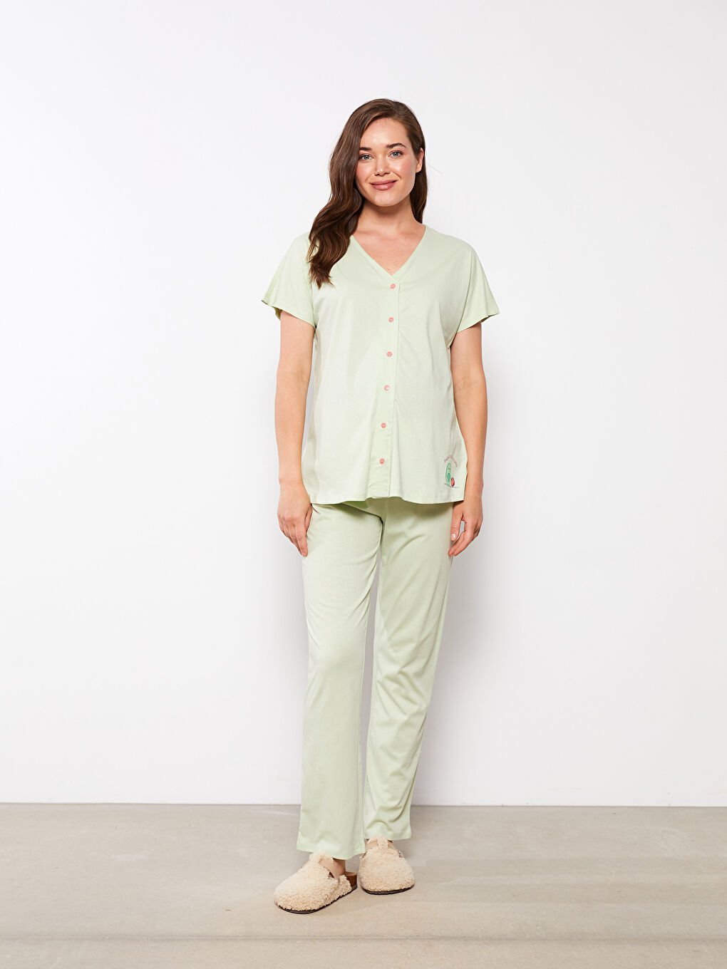 Yeşil V Yaka Baskılı Kısa Kollu Pamuklu Kadın Pijama Takımı-1