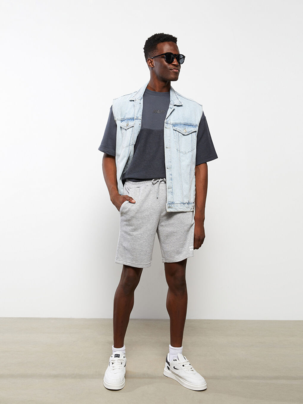 Standard Pattern Knitted Men's Shorts-1