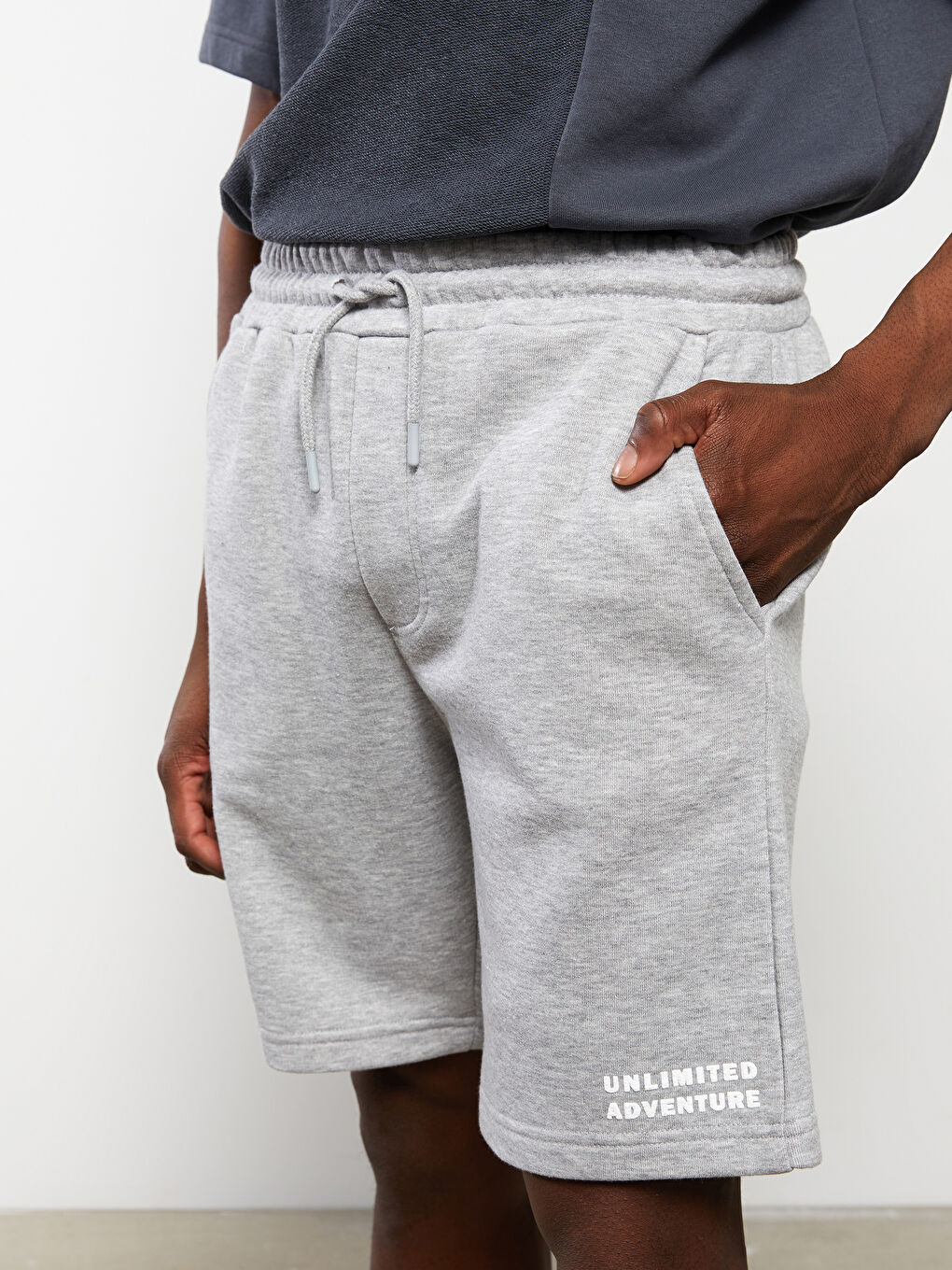 Standard Pattern Knitted Men's Shorts-3