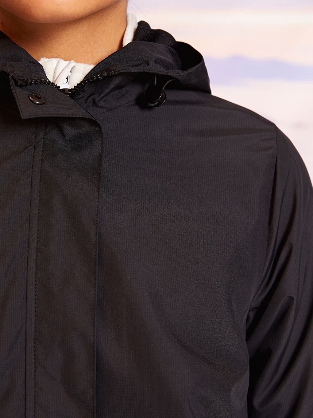 LCW OUTDOOR Hooded Printed Long Sleeve Women's Outdoor Raincoat -S2HT90Z8-CVL