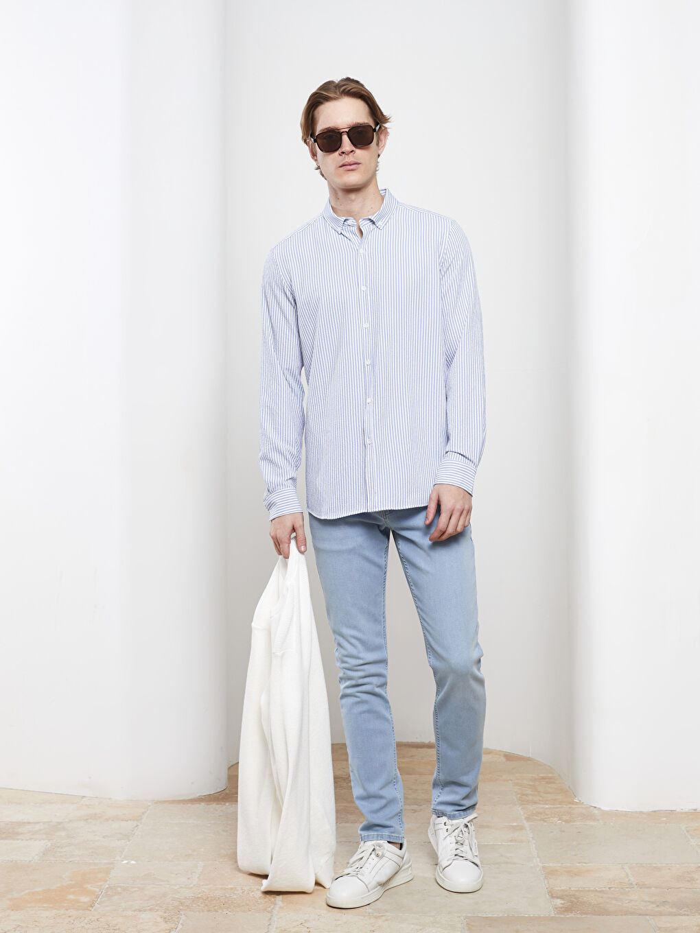 LCW Vision Mavi Slim Fit Uzun Kollu Çizgili Erkek Gömlek