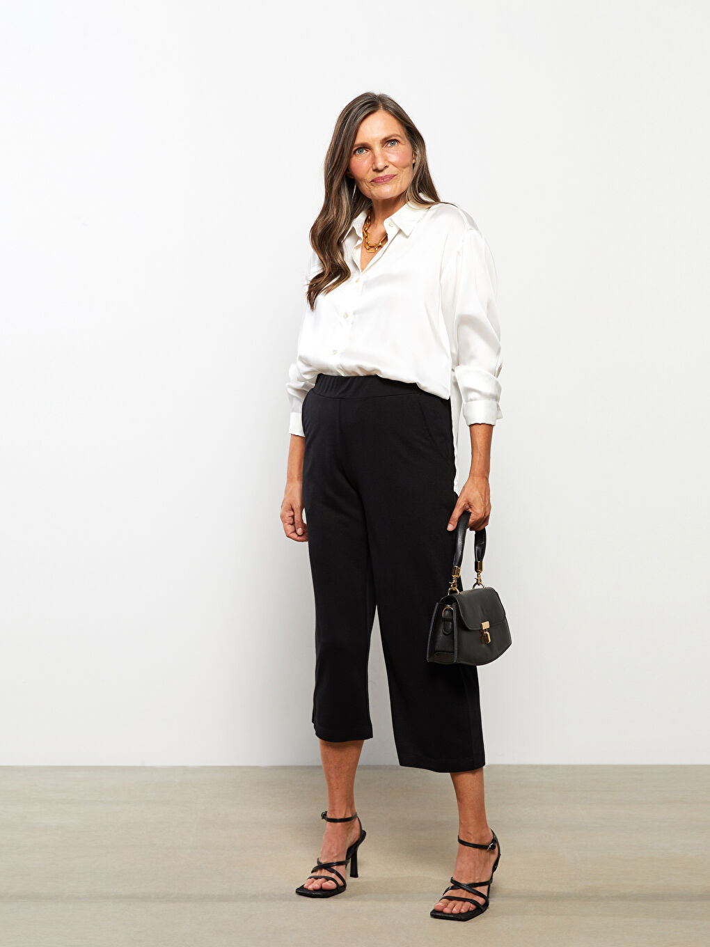 Pantaloni Capri Pentru Femei Cu Talie Elastică Și Buzunare Plate-2