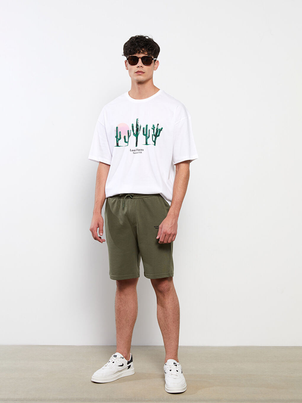 Standard Fit Men's Shorts