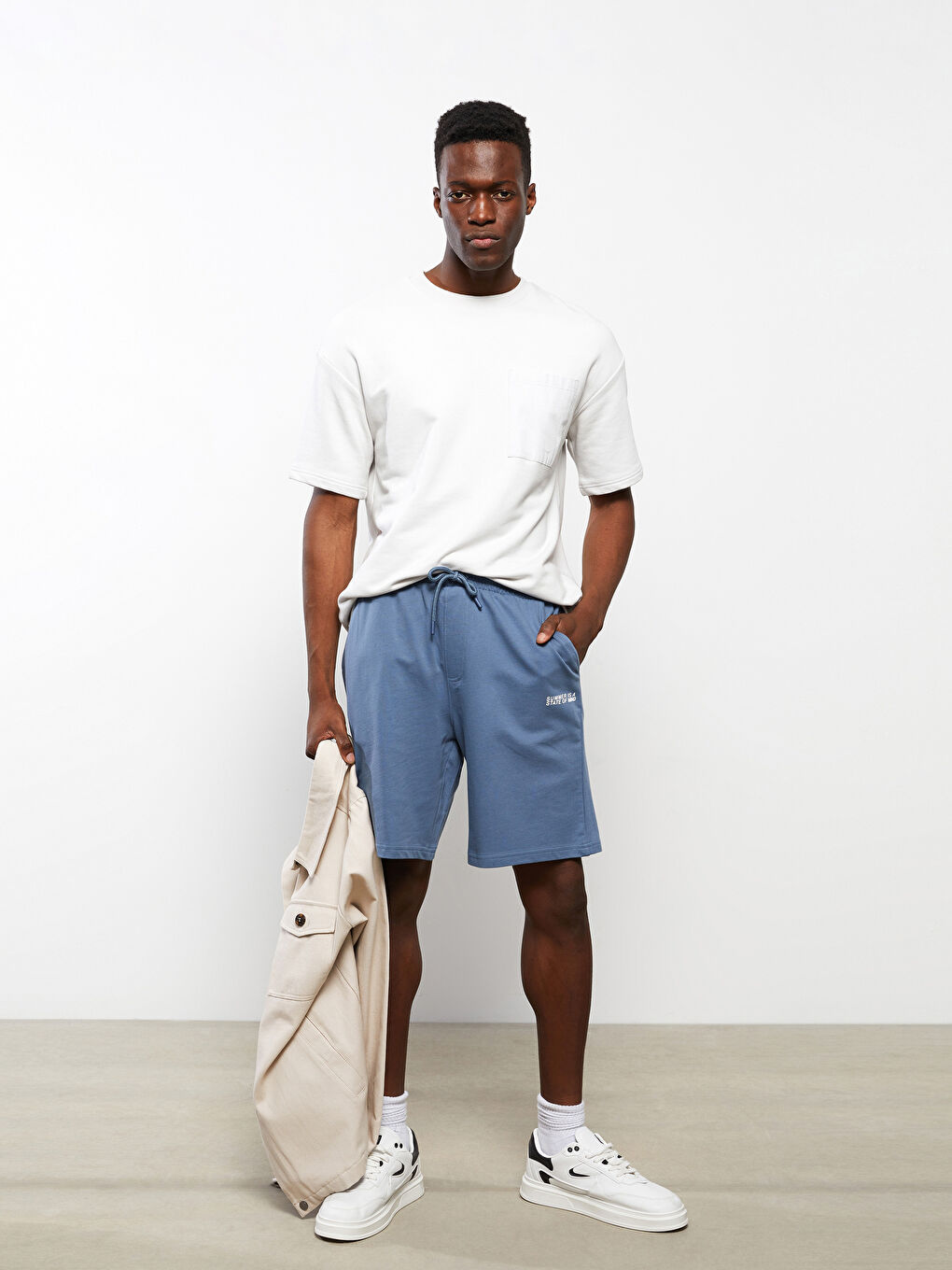 İndigo Standart Kalıp Erkek Şort
