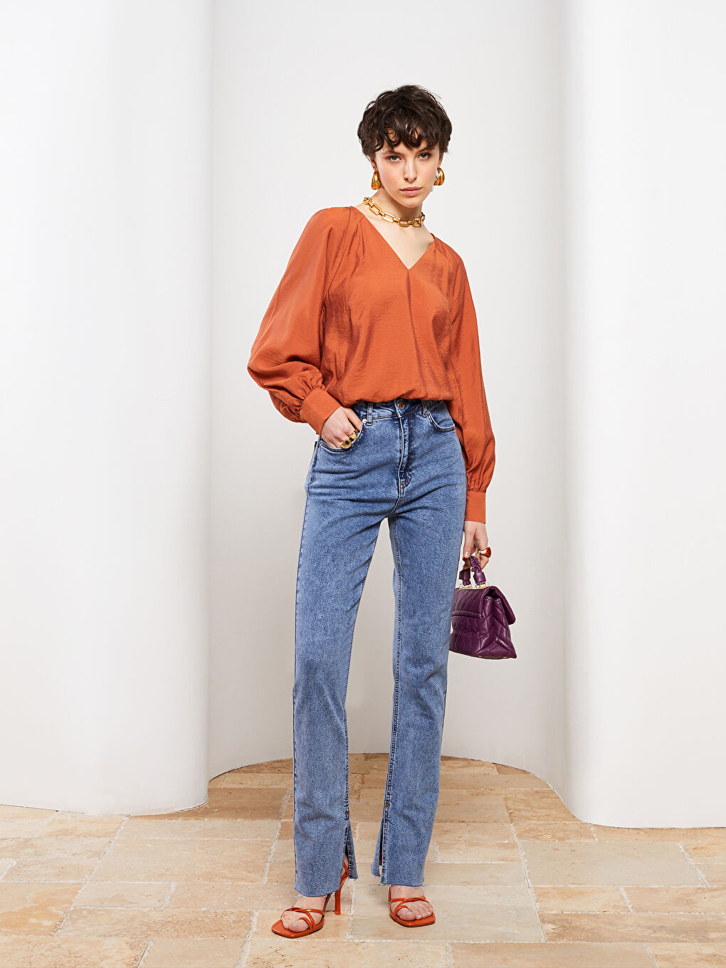 Turuncu V Yaka Düz Uzun Kollu Kadın Bluz-1