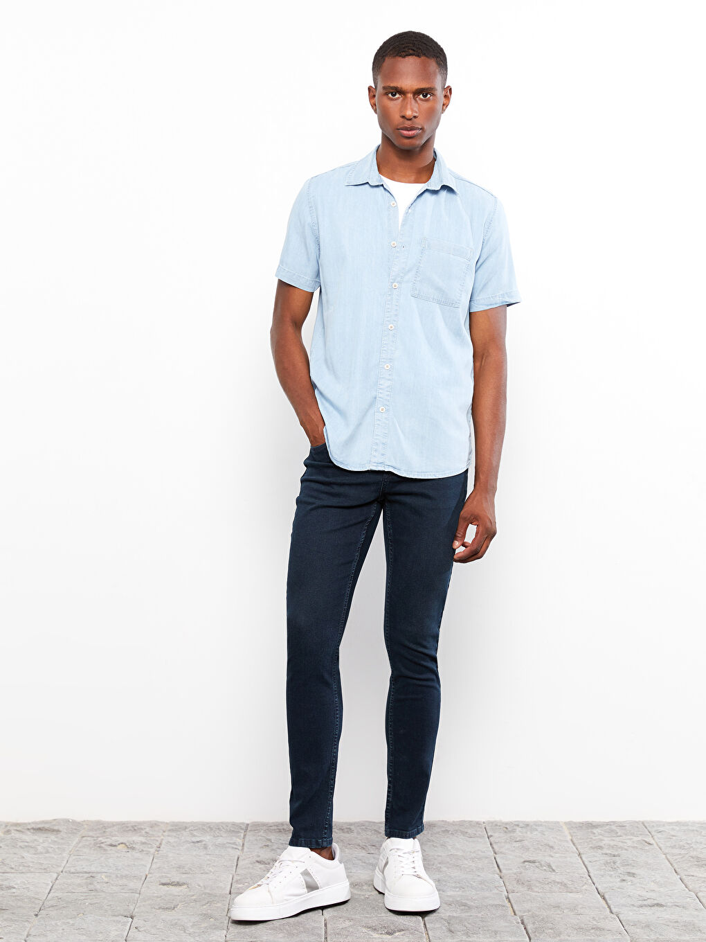 İndigo Rahat Kalıp Kısa Kollu Erkek Jean Gömlek-2