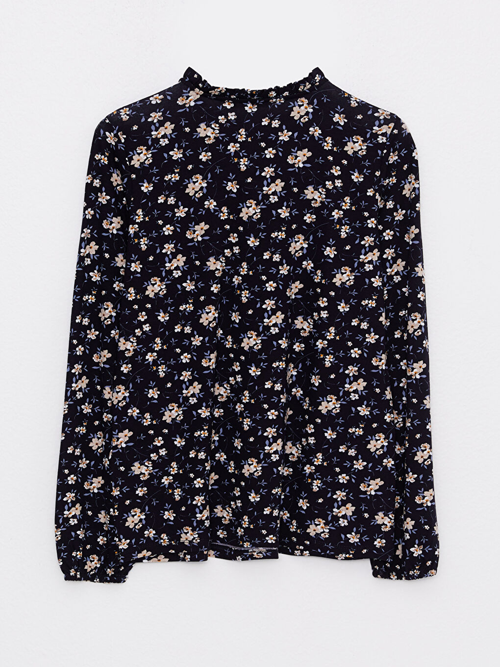 تي شيرت نسائي بأكمام طويلة مزينة بالزهور وياقة برباط مكشكش-6