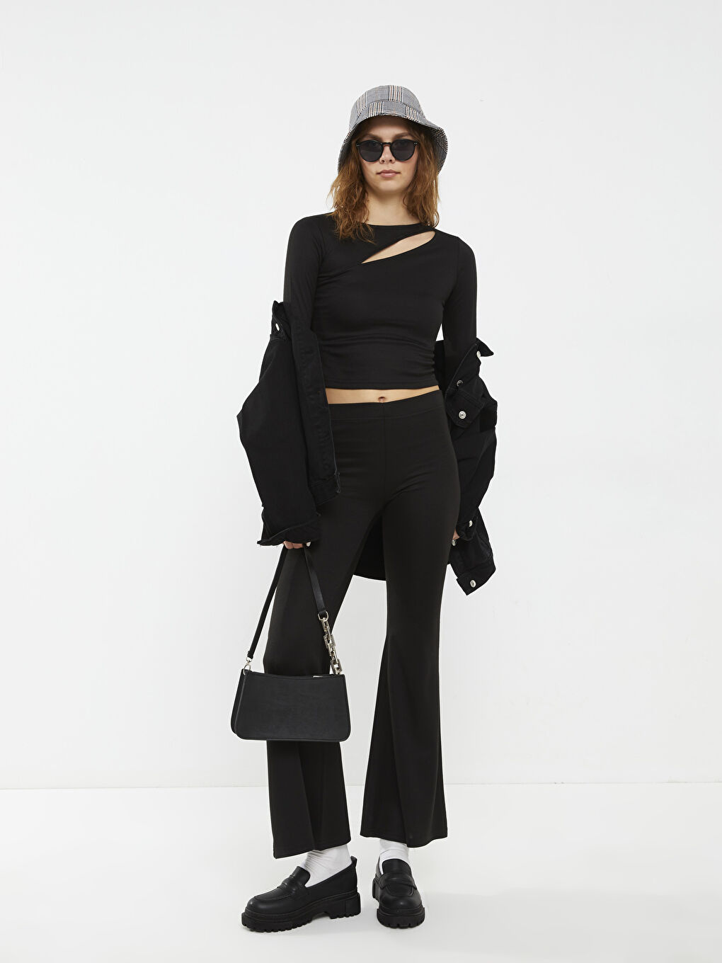 Siyah Beli Lastikli Düz İspanyol Paça Kadın Eşofman Altı