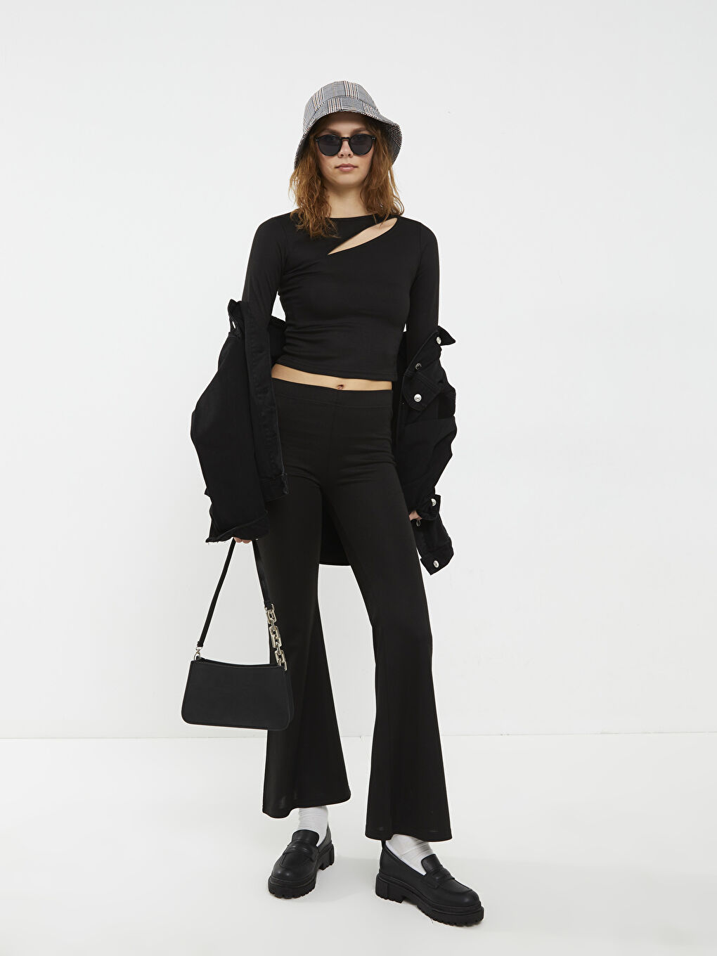 Siyah Beli Lastikli Düz İspanyol Paça Kadın Eşofman Altı-1