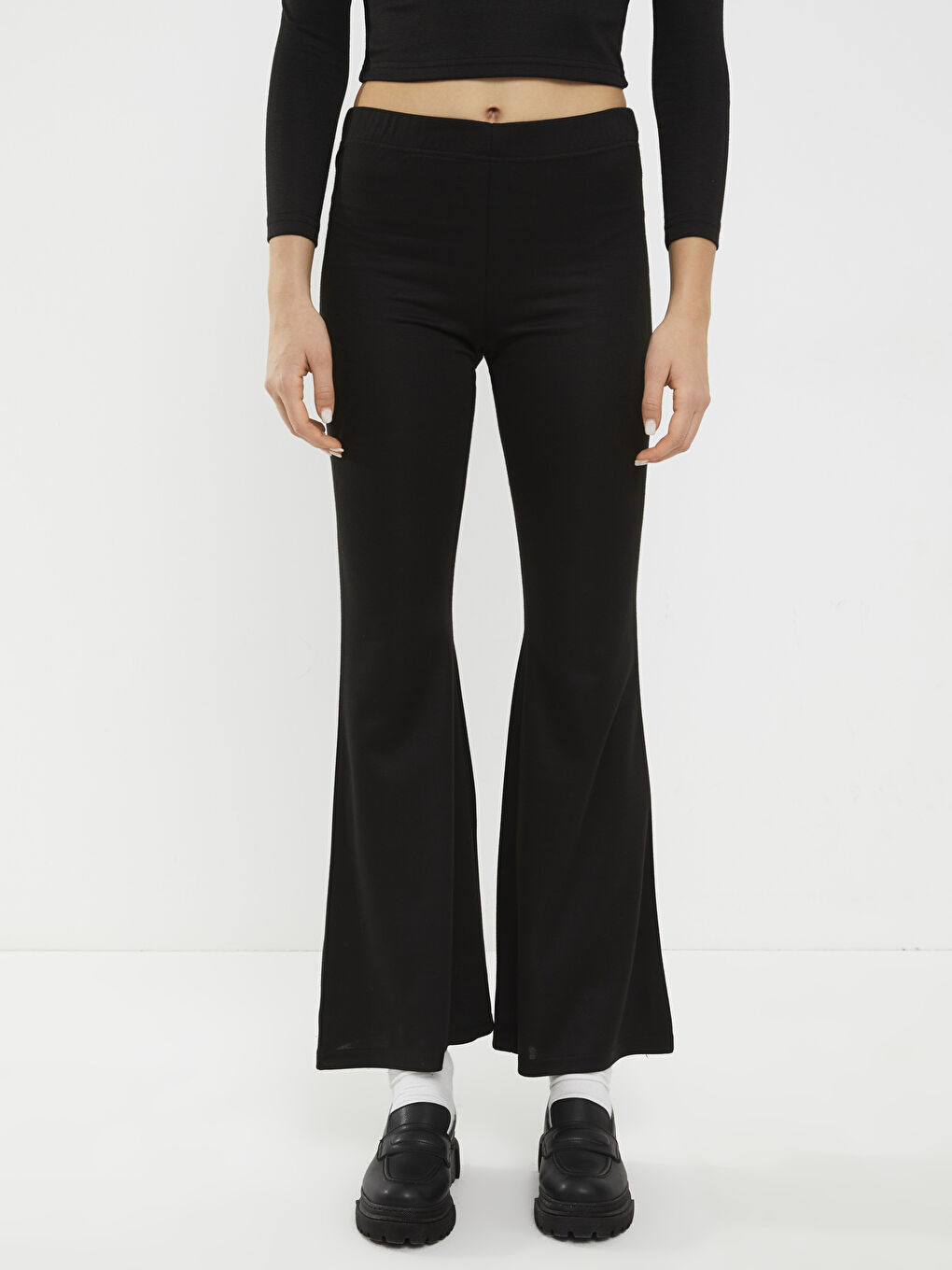 Siyah Beli Lastikli Düz İspanyol Paça Kadın Eşofman Altı-2