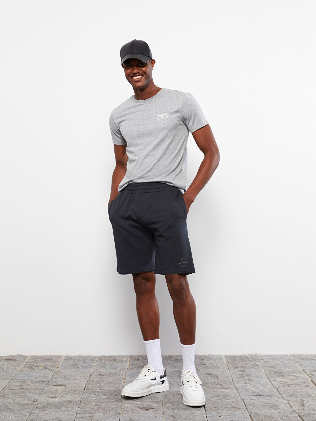 Standard Fit Mes Sports Shorts-1