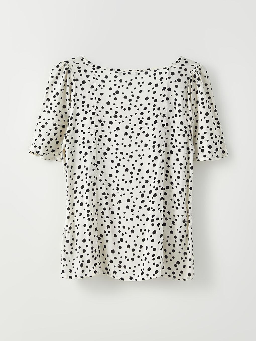 Ekru Kare Yaka Desenli Kısa Kollu Krep Kumaş Kadın Bluz-6