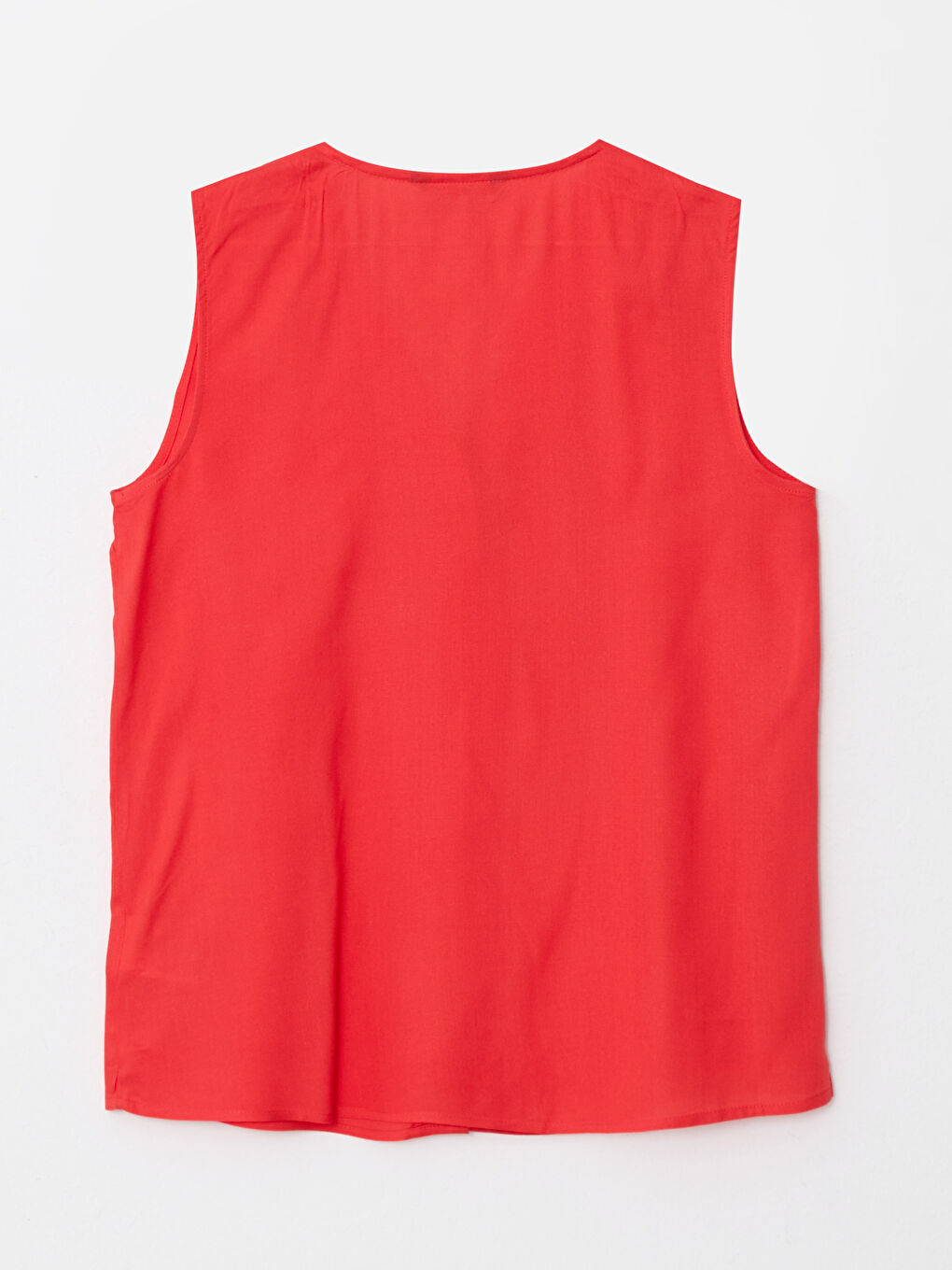 LCWAIKIKI Classic V-Neck Straight Sleeveless Viscose Women's Shirt -S2I201Z8-GQA
